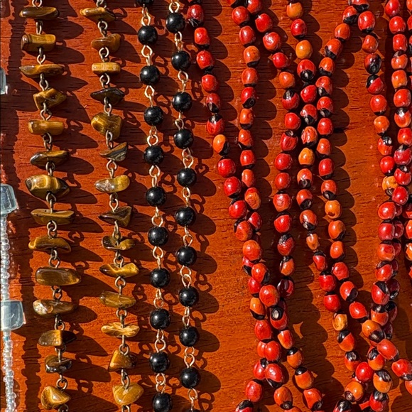 Beaded Necklace bundle of 13 preloved - Picture 5 of 5